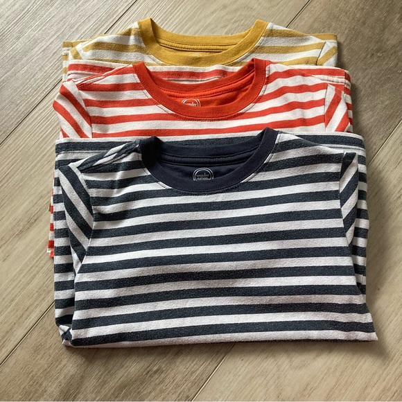 Striped T-Shirt Bundle - Picture 15 of 16